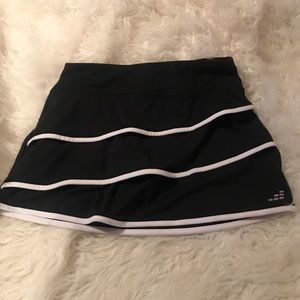 Bcg black and white athletic skirt size sm…